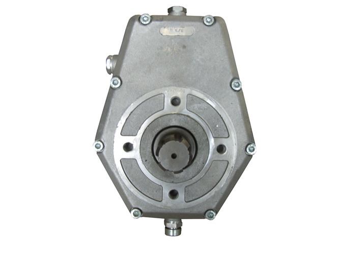  Getriebe mit Pumpe BG 3, 36 ccm 
 Set aus Pumpe BG 3, 36 ccm und Getriebe BG 3, 540 U/Min 1:3, 8 m&auml;nnlich mit Nabe und montiert 
 passend f&uuml;r: XL-23/Z 