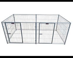   Dieses Freilaufgitter ist geeignet f&uuml;r Kleintiere. Es ist stabil verschraubt, um ein Ausbrechen der Tiere verhindern zu k&ouml;nnen.   
   Besonderheit hierzu : Zwei einzelne T&uuml;ren und einem Zwischengitter, damit die Tiere getrennt gehalten werden k&ouml;nnen.    
   Das Gitter kann au&szlig;erdem an den   Verschraubungen auseinander gebaut werden. Somit k&ouml;nnen Sie den Freilauf   ganz einfach von Ort zu Ort transportieren. Selbst in zusammen  gebauter  Form ist es nicht zu gro&szlig; und zu schwer um es an einen anderen  Platz zu  tragen.  
  Sieben Gitter mit Verschraubungen incl. Trenngitter und zwei eingebauter T&uuml;ren (44x76cm)   