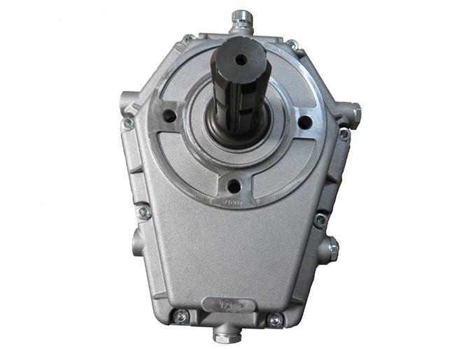  Getriebe mit Pumpe BG 3, 32 ccm 
 Set aus Pumpe G 3, 540 U/Min 1:3, 8 m&auml;nnlich mit Nabe und montiert 
 passend f&uuml;r: XL-18/Z 