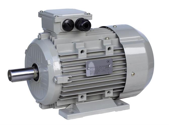  
 Bauform: B3 
 Leistung: 1,5 kW 
 Drehzahl: 4-polig - 1500 U/min 
 Spannung: 230/400 V 
 