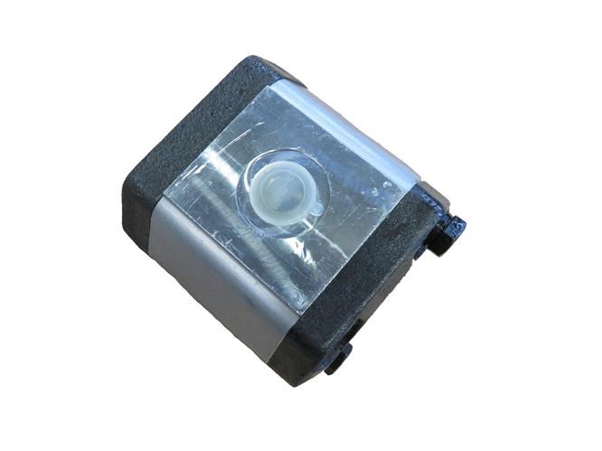   Pumpe BG 2, 14 ccm, mit Innengewinde f&uuml;r Elektromotor, rechtsdrehend  
  Geeignet f&uuml;r X-Spalter: XM-14/E, XM-14/K, XL-14/E, XL-14/K, XM-11/E und XM-11/K   